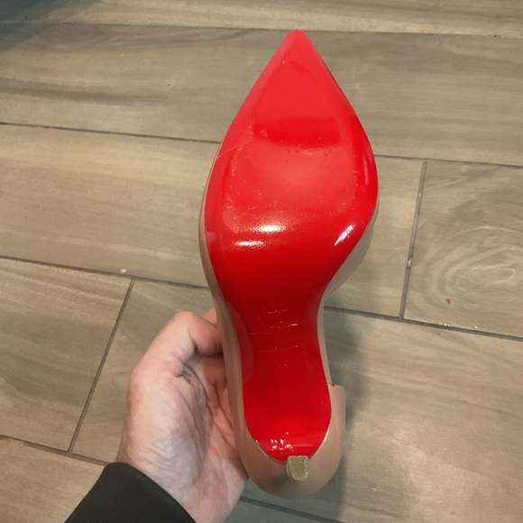 Final Sale! Christian Louboutin Nude Tan Patent Leather Pumps Heels AS IS sz 35 - Picture 5 of 7